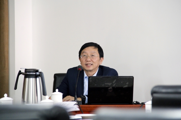 中国矿业大学（北京）地球科学与测绘工程学院唐跃刚院长报告